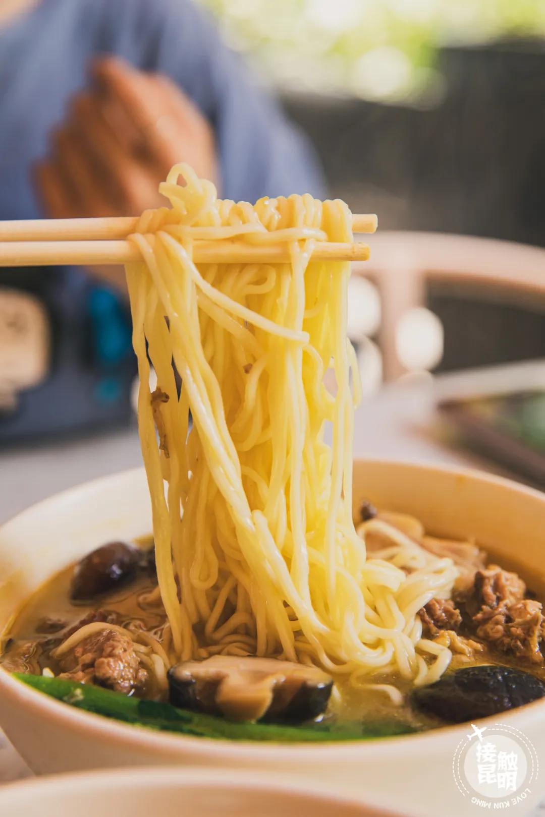 云纺，一个被美食“耽误”的批发市场