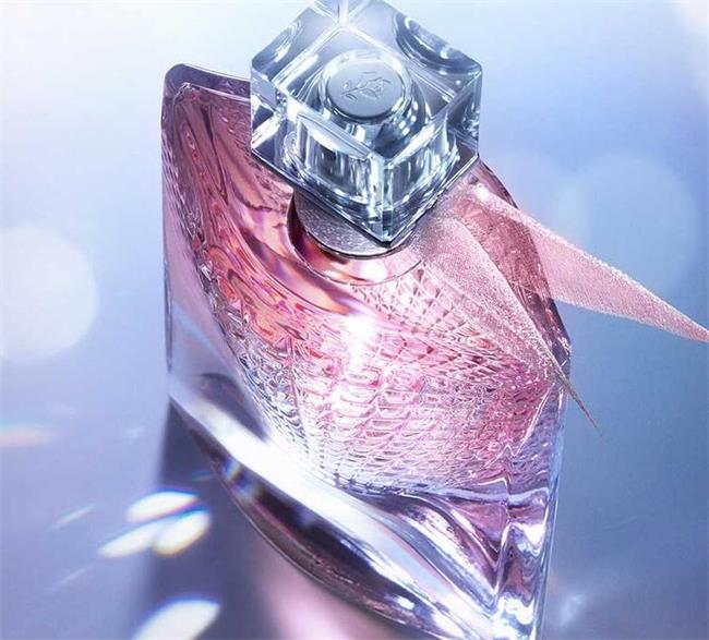 大品牌香水有试用装么,大牌香水都是天然香料