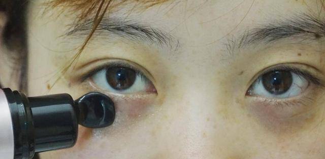 48岁贾静雯状态惊艳美貌依旧,贾静雯如何保持自己的颜值和身材