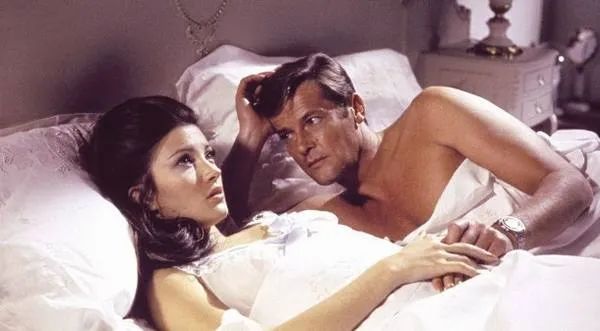 影史十大美人,盘点25位邦女郎