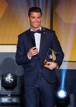 c罗807球回顾,尤文图斯教练阿莱格里谈c罗