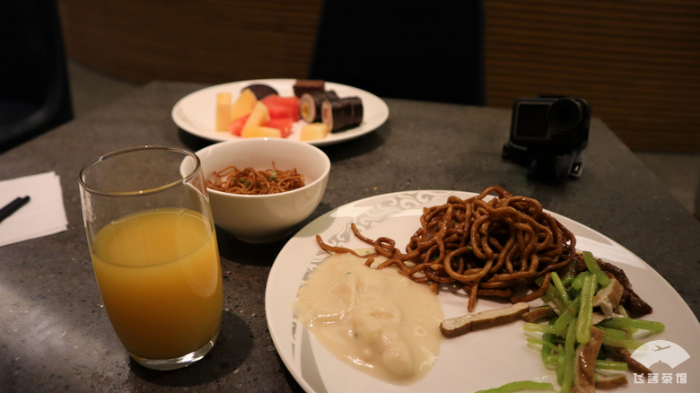 拔草国航第一架A350墨镜侠！机舱配置和服务水准，不亚于五星航司