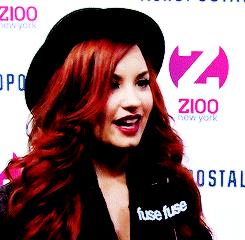 白头发与黑头发区别,白头发为什么是grayhair