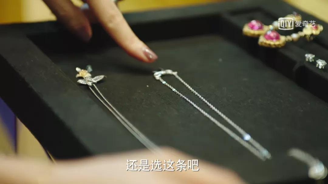 奢侈品真的是收智商税吗,奢侈品鉴定失误损失谁承担