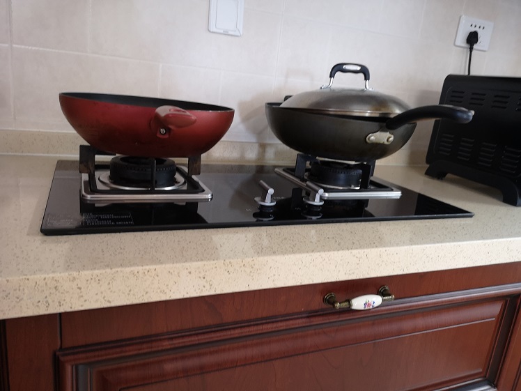 燃气灶管子留多长,燃气灶管使用寿命