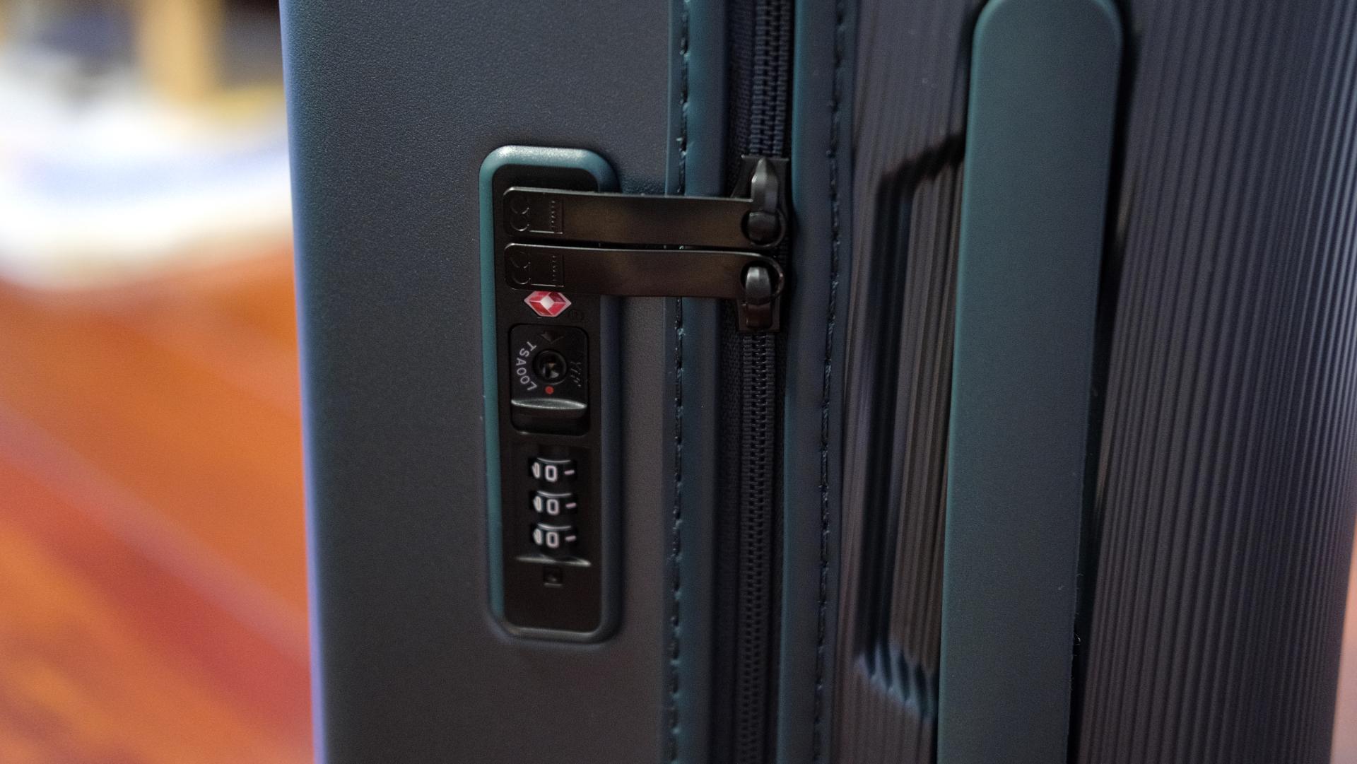 旅行箱测评地平线8号,地平线旅行箱推荐