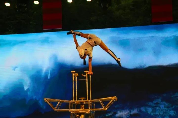 板辽梦幻沙滩,板辽湖金沙滩嗨翻夏夜