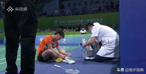 陈雨菲因李宁鞋开裂,陈雨菲被李宁鞋划伤