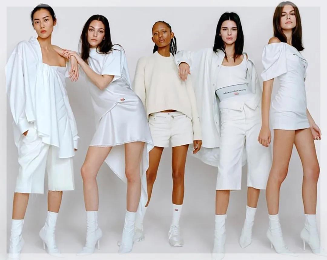 100元左右最好看的小众包,百元小众包却拥有千元质感