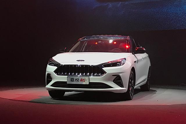 预售848万起江淮嘉悦a5,全新掀背运动轿车实拍江淮嘉悦a5