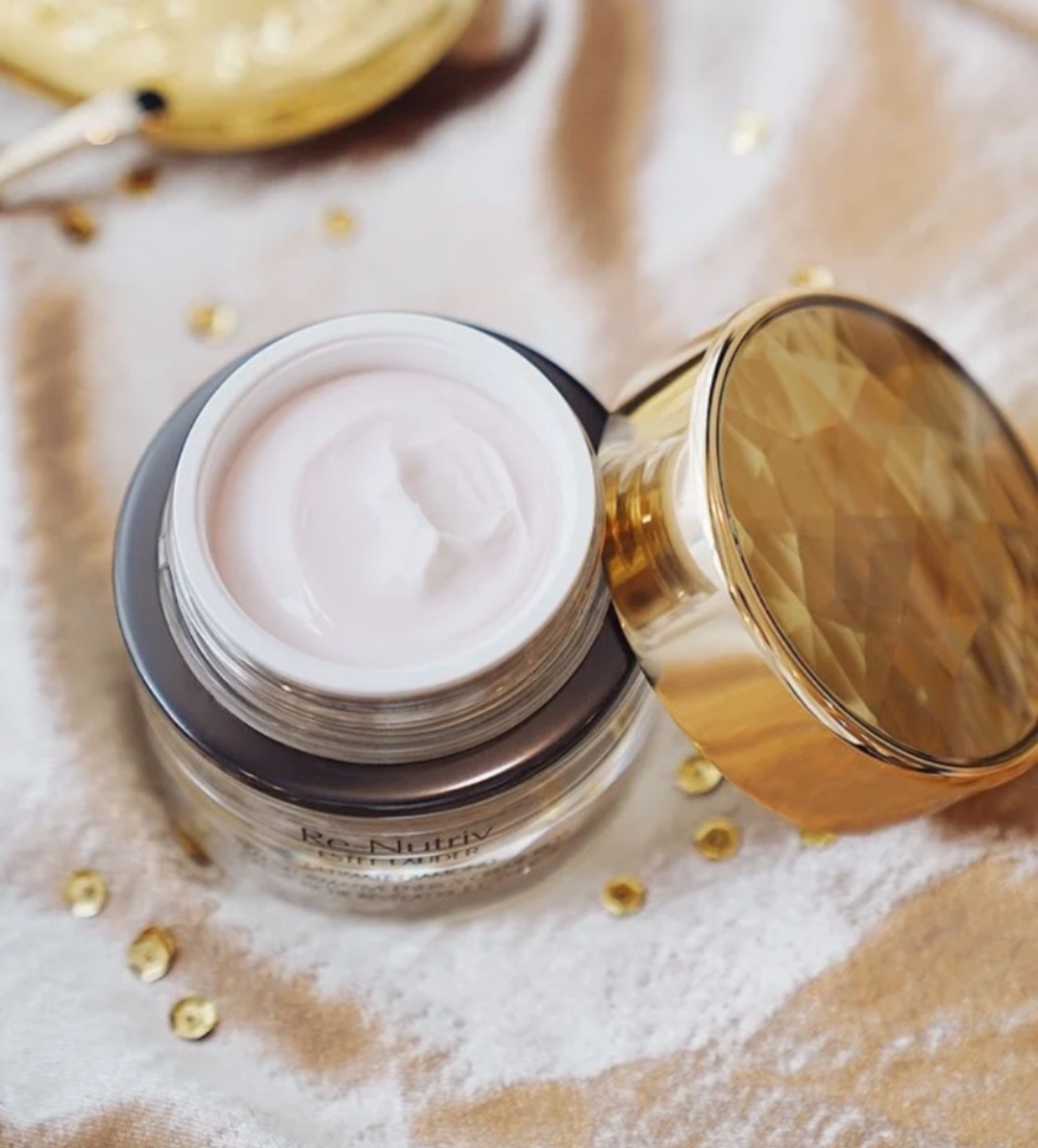 雅诗兰黛面霜精华顺序,雅诗兰黛多效智妍乳液顺序