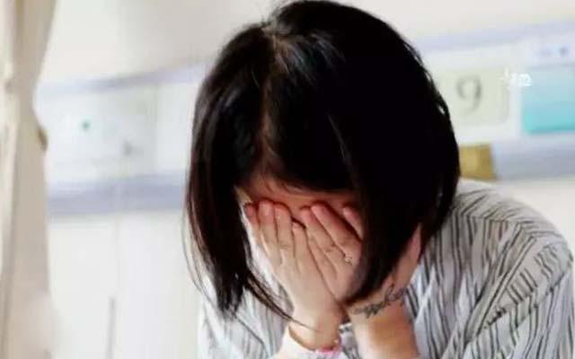 感染hpv后能接吻吗,hpv感染后影响正常生活吗