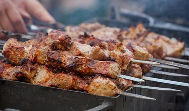 烤肉店用什么料烤那么香,烤肉店的肉怎么样才能嫩