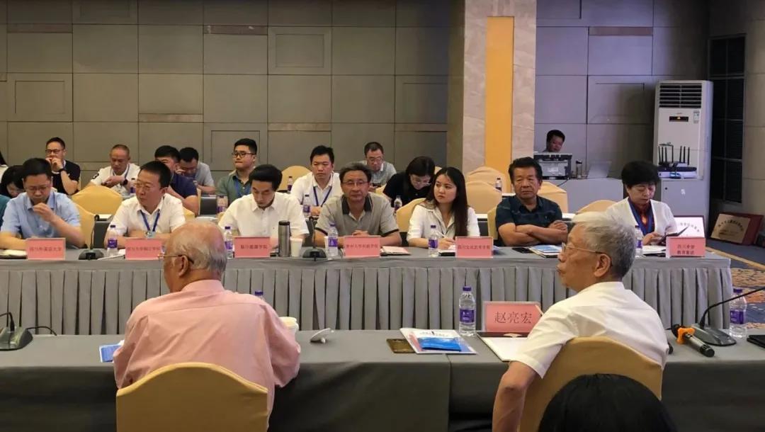 贵州大学科技学院出国留学,贵州大学科技学院就业