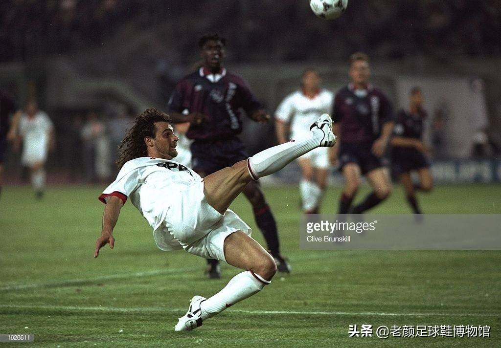 米兰05欧冠大名单,米兰欧冠首发阵容