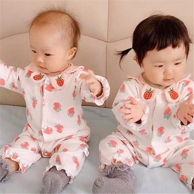 双胞胎头发一个黄一个黑什么原因,双胞胎头发一个多一个少