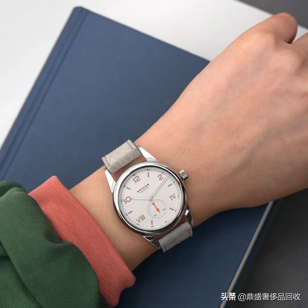 女生手表推荐小众品牌电子手表,女士手表10大名牌瑞士腕表