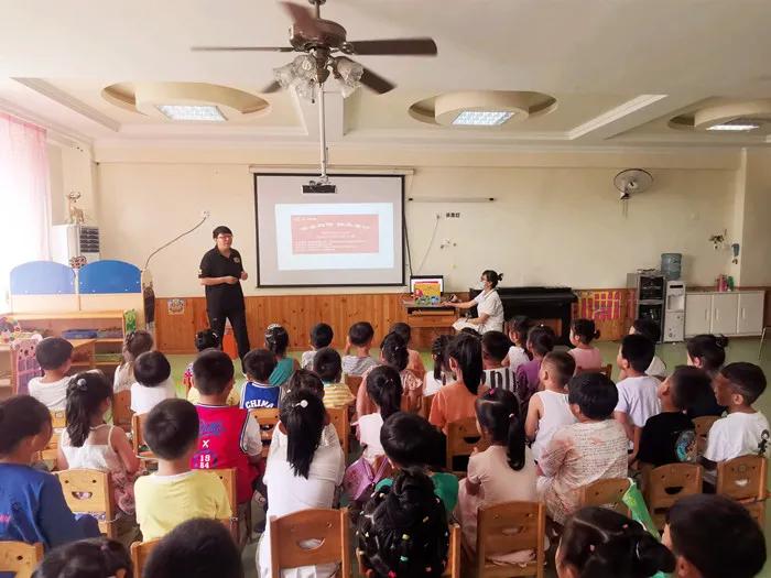 守护安全成长幼儿园教育活动,幼儿园安全课这些地方要当心