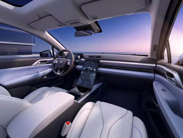 小鹏p5与迈腾选哪个,小鹏新能源p5怎么样值得购买吗