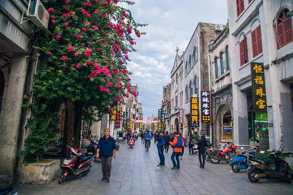 北海沧桑老街在哪里,北海老街西街往事