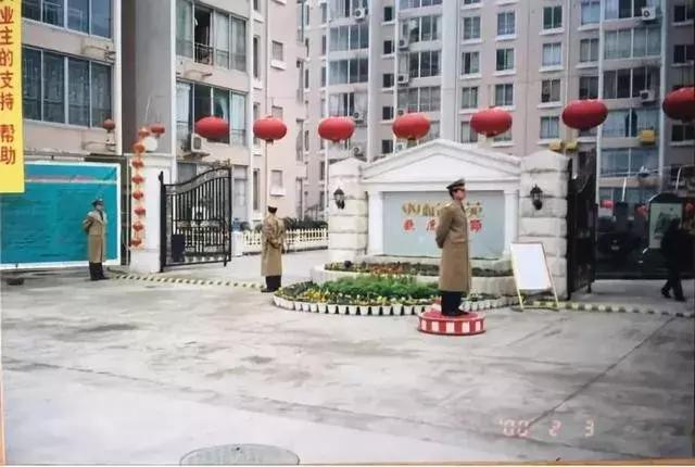 成都置信，杭州绿城，一东一西，为何惊人相似？