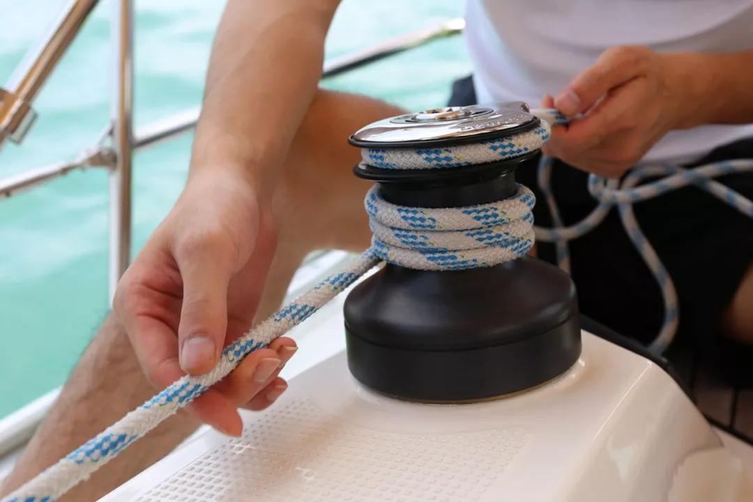 三亚游船出海和游艇出海的区别,三亚坐游艇飞机帆船攻略