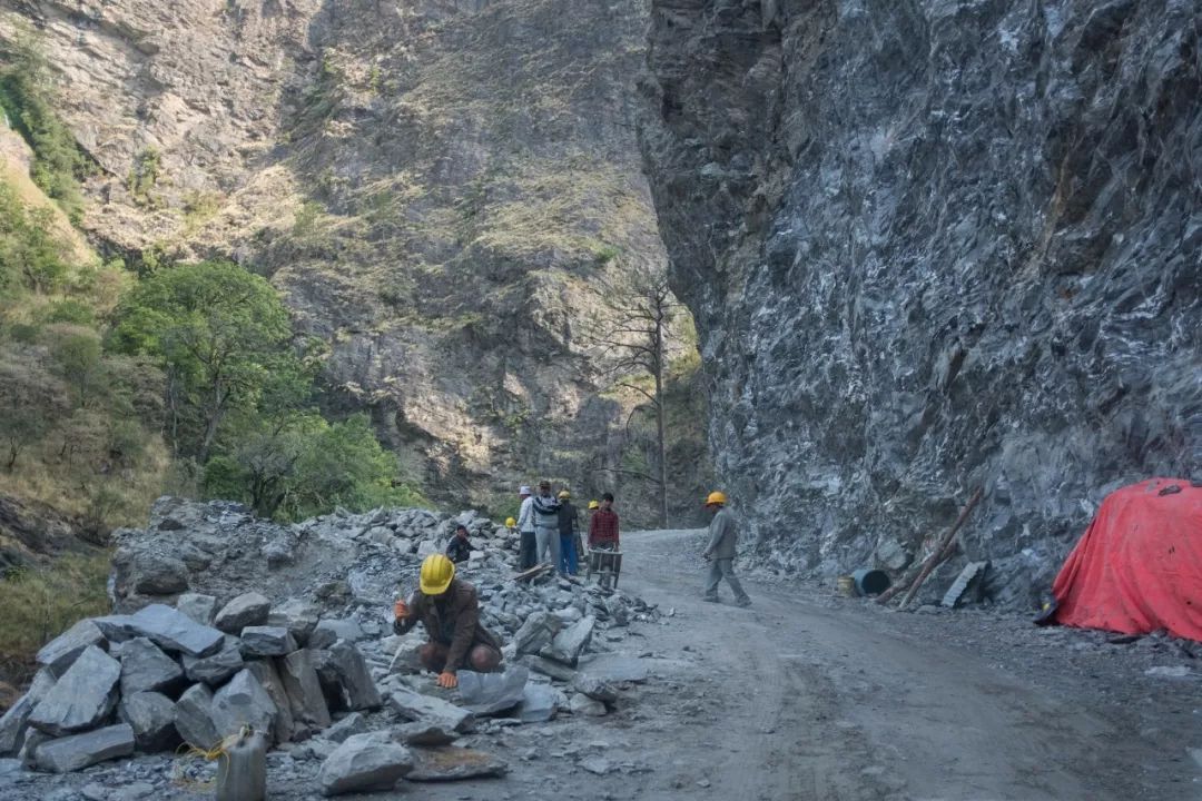 中国修建尼泊尔铁路的作用是啥,中尼铁路修建给尼泊尔带来的好处