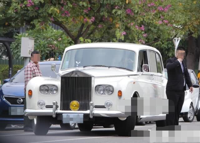 林志玲同款钻戒图片,林志玲的婚戒多少钱