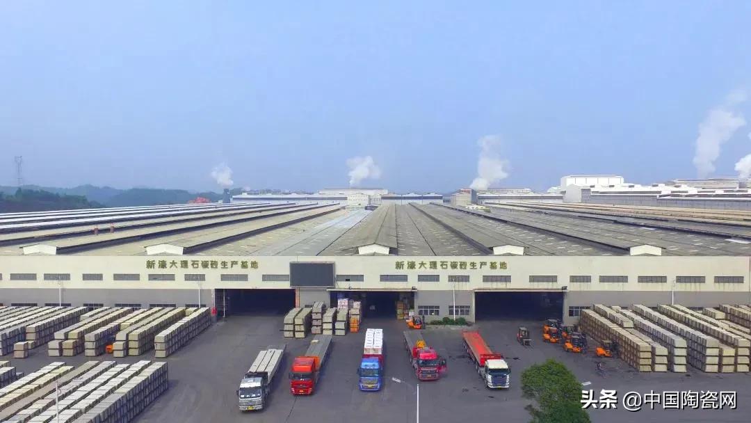 新濠大理石木纹瓷砖价格,新濠瓷砖品牌排行榜