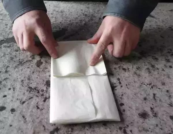 书法对联折纸方法图解,四个字书法折纸方法