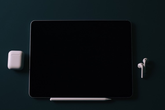 ipad20w充电器充iphone伤电池吗,ipad第6代可以用20w充电器吗