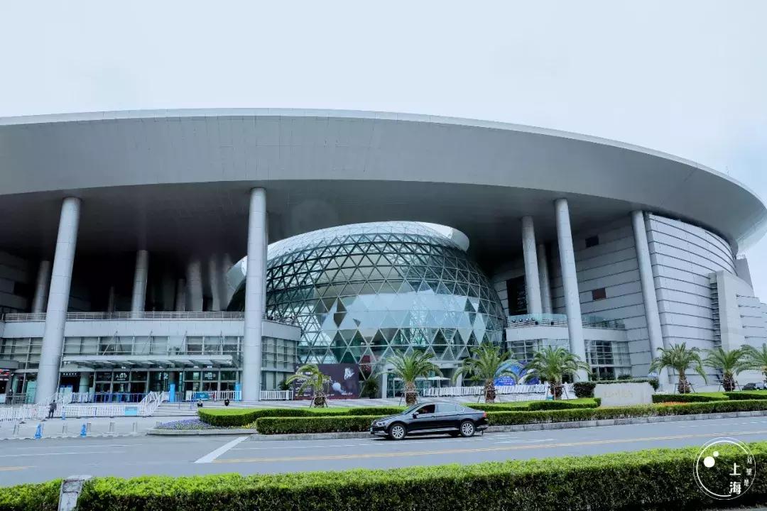 整个上海都是繁华的吗,上海一座美丽的魔都