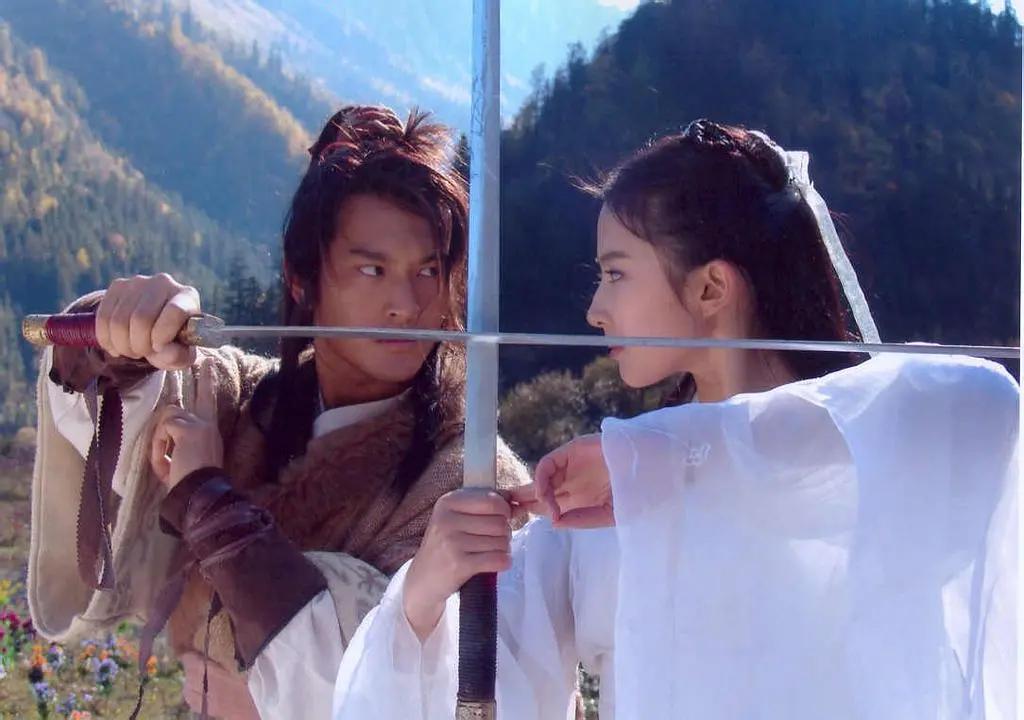 各路明星对黄晓明的评价,秦岚评价黄晓明