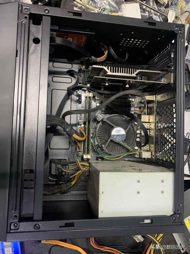 独显16g内存,16g内存和2g独显