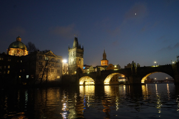 为什么布拉格是恋爱的城市,布拉格的城市图片