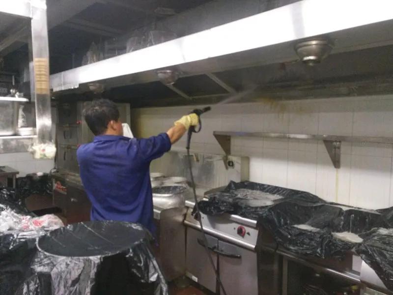食堂油烟机罩子怎么清洗,大型食堂油烟机清洗收费标准