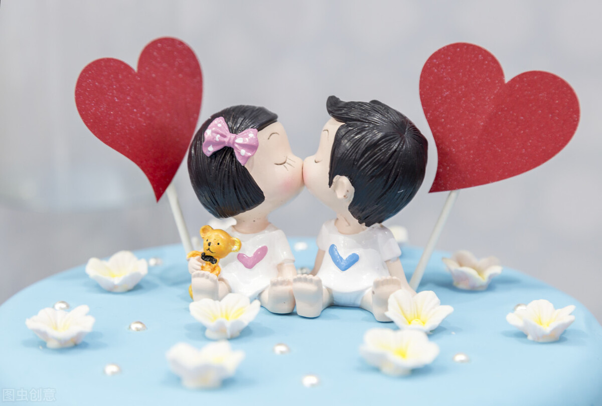 恋爱期间的法律风险有哪些 (男女恋爱中的法律责任)