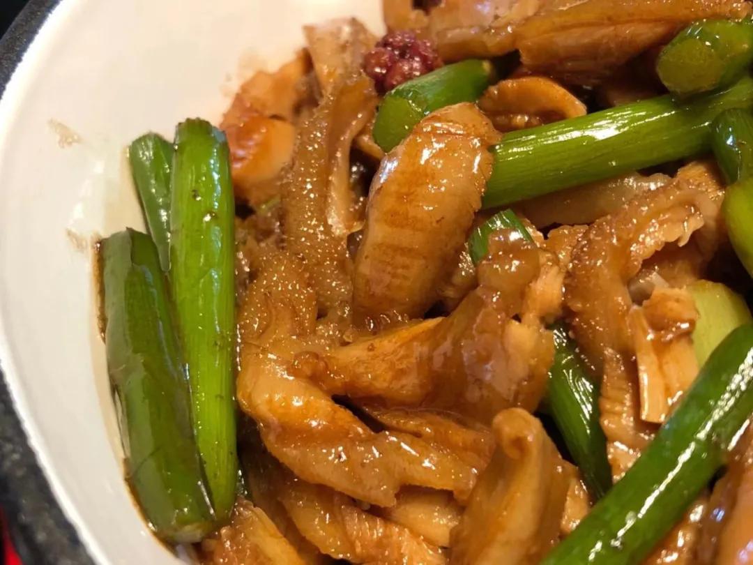 清蒸偏口鱼的做法视频教程,白灼汁做清蒸偏口鱼好吃吗