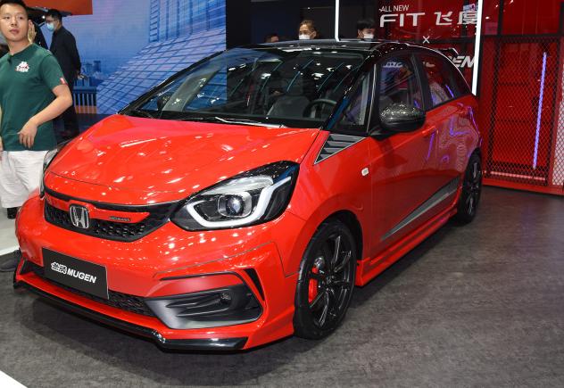 全新本田飞度曝光,全新高尔夫谍照