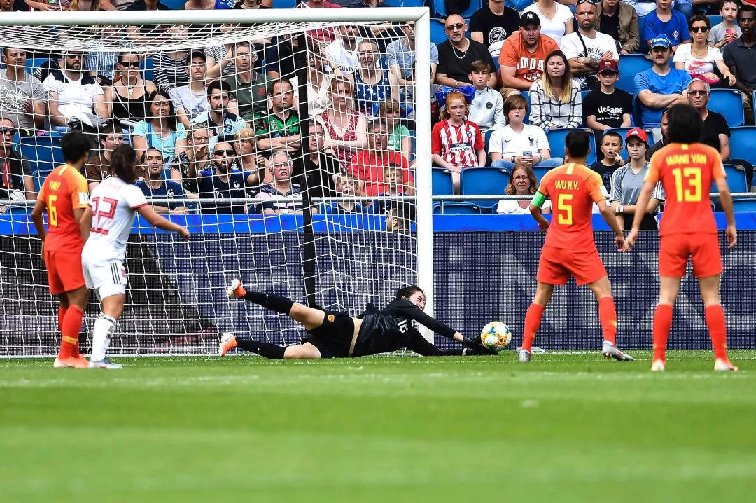 倔强玫瑰完整版,铿锵玫瑰剪辑版