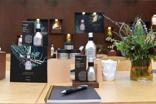 茱莉蔻和施丹兰,施丹兰和茱莉蔻哪个档次高