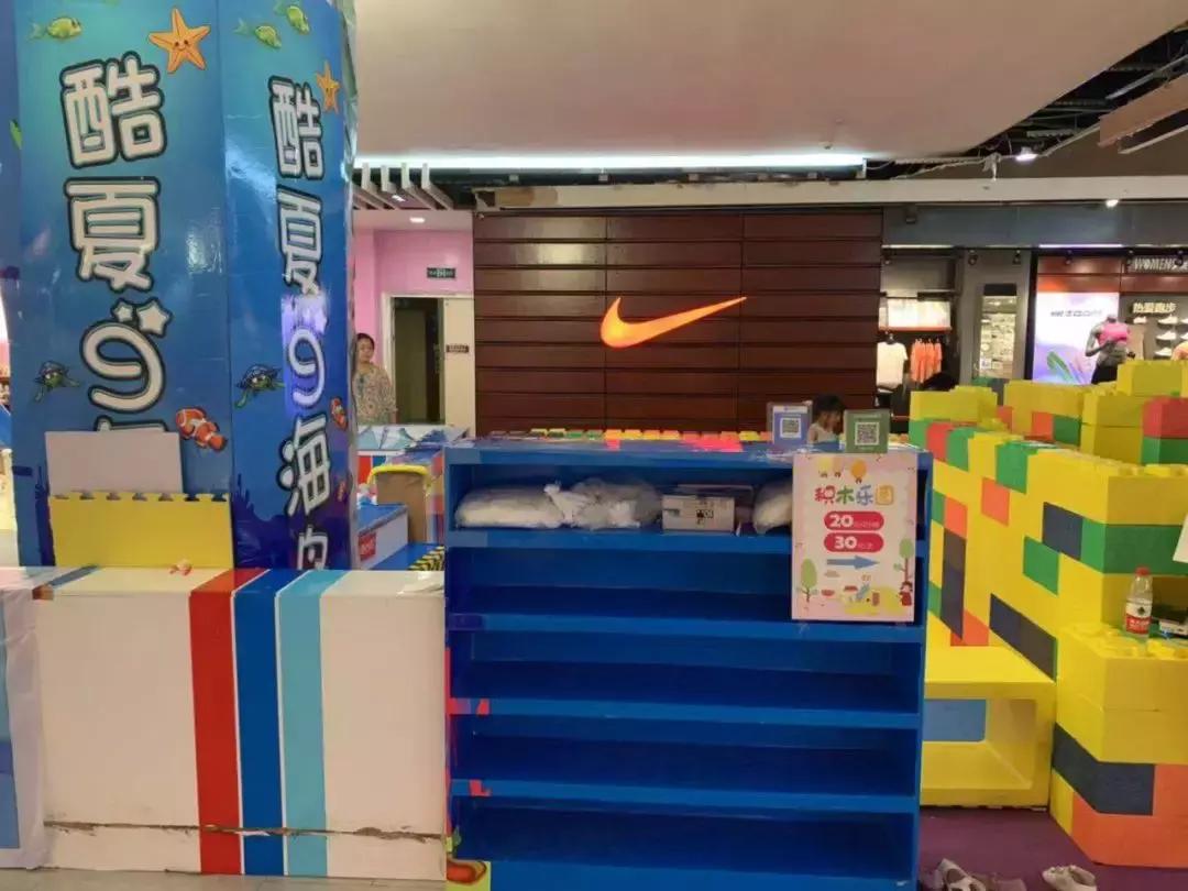 南宁一两岁男童在游乐场摔致骨折！家长索赔，游乐场回复…