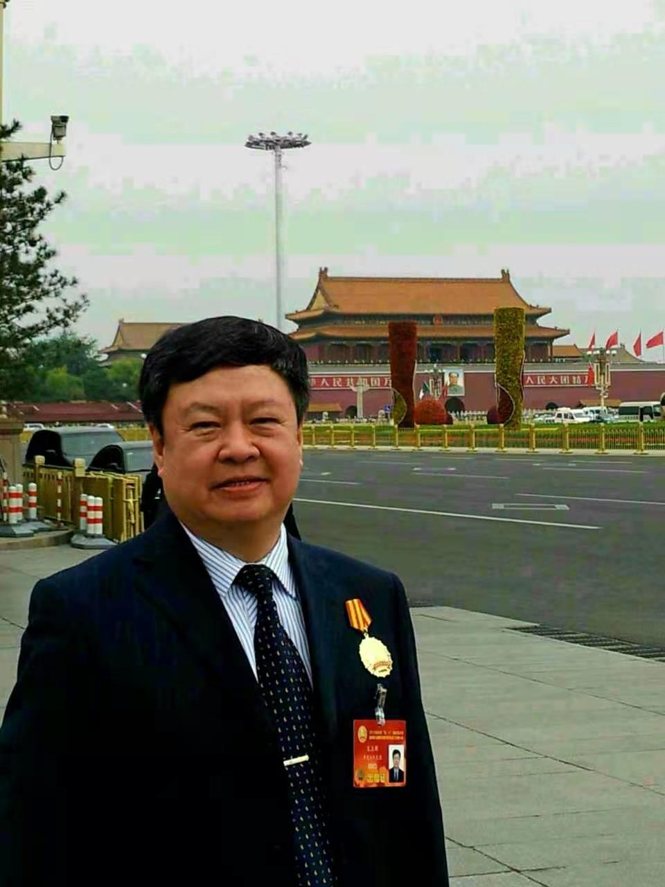 喝水少还憋尿对肾脏的危害,憋尿肾炎