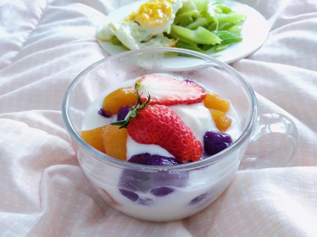 今日健身便当搭配有你喜欢吃的吗,简单丰富蛋白质健身便当