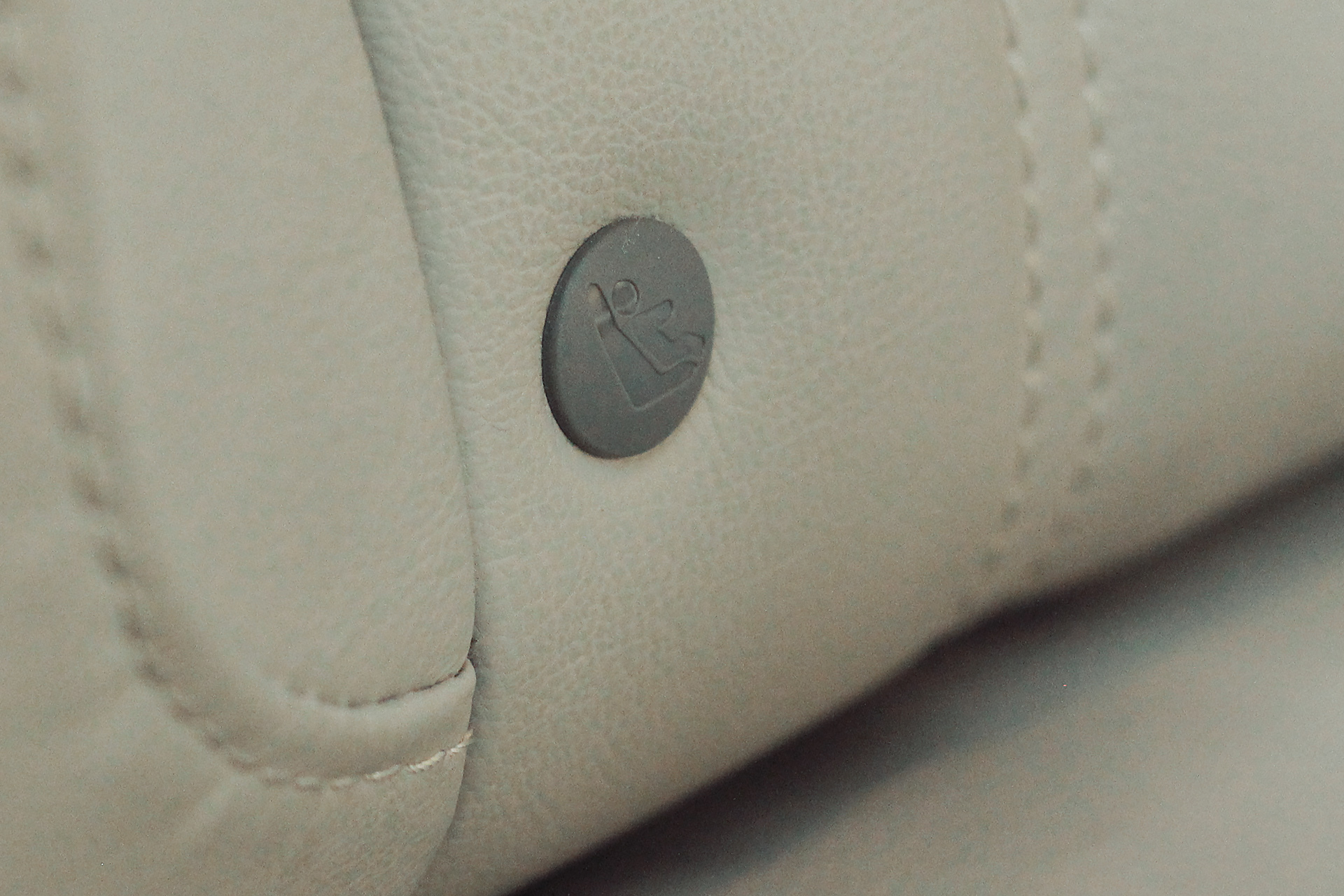 qborn大白熊安全座椅参数,qborn大白熊安全座椅