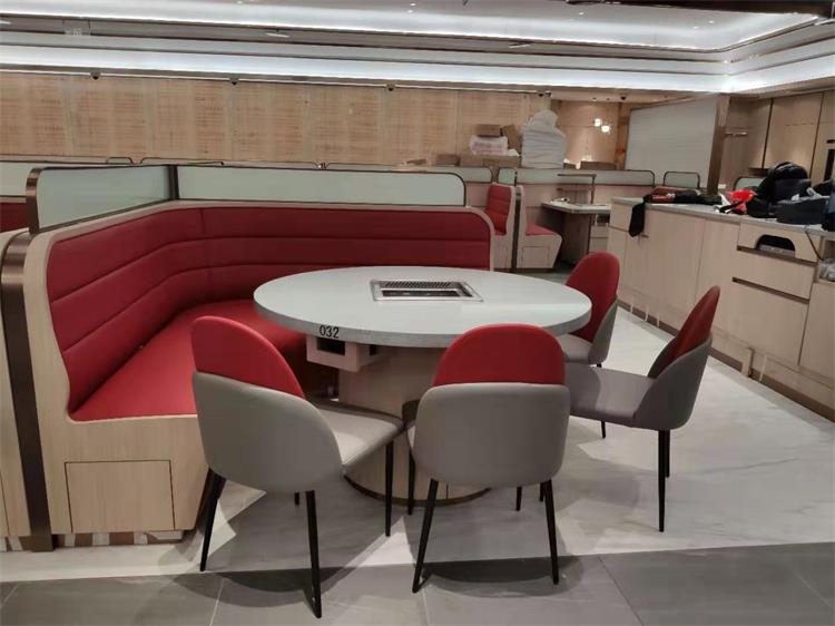 海底捞小桌中桌大桌坐多少人,海底捞8人桌花多少钱