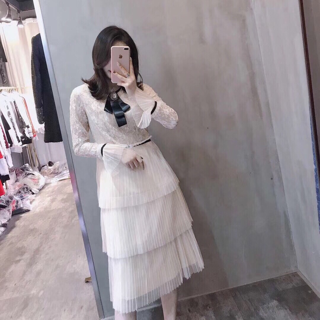 喜欢买爆款衣服的小姐姐,衣服省钱攻略