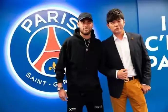 周杰伦昆凌观战梅西,周杰伦现场观战梅西完整版