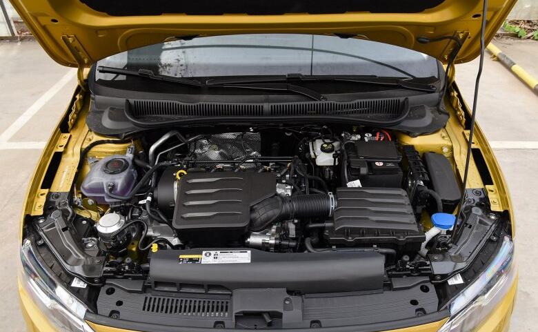 大众polo换代最新消息价格,新款polo曝光尺寸升级不输飞度