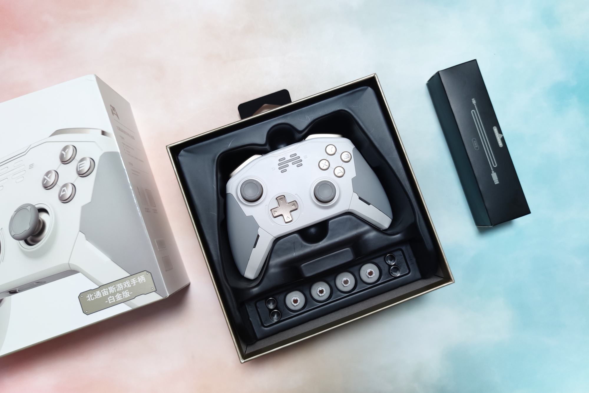 北通宙斯手柄白金版初体验,北通宙斯switch